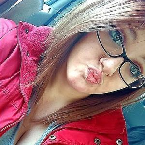 Meet your Posher, Hailey